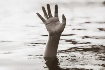 14 Things To Do When You Feel Like You’re Drowning Emotionally