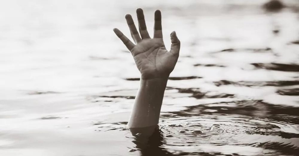 14 Things To Do When You Feel Like You’re Drowning Emotionally