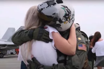 This Fighter Jet Pilot Was Away For Months, He Freaks Out When He Sees His Wife Again