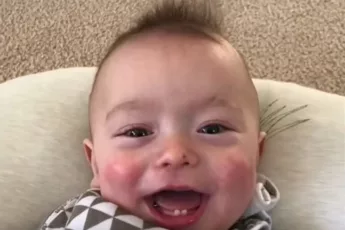 When A Cute Baby Sings AC/DC The Internet Goes Crazy