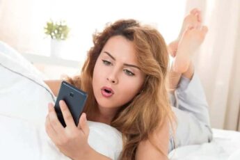 25 Signs of Instagram Cheating: How to Catch a Cheating Partner?