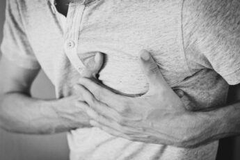 Do You Have Chest Pains? Here Are 5 Explanations Why