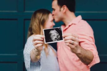 8 Tips For Couples On How To Conceive